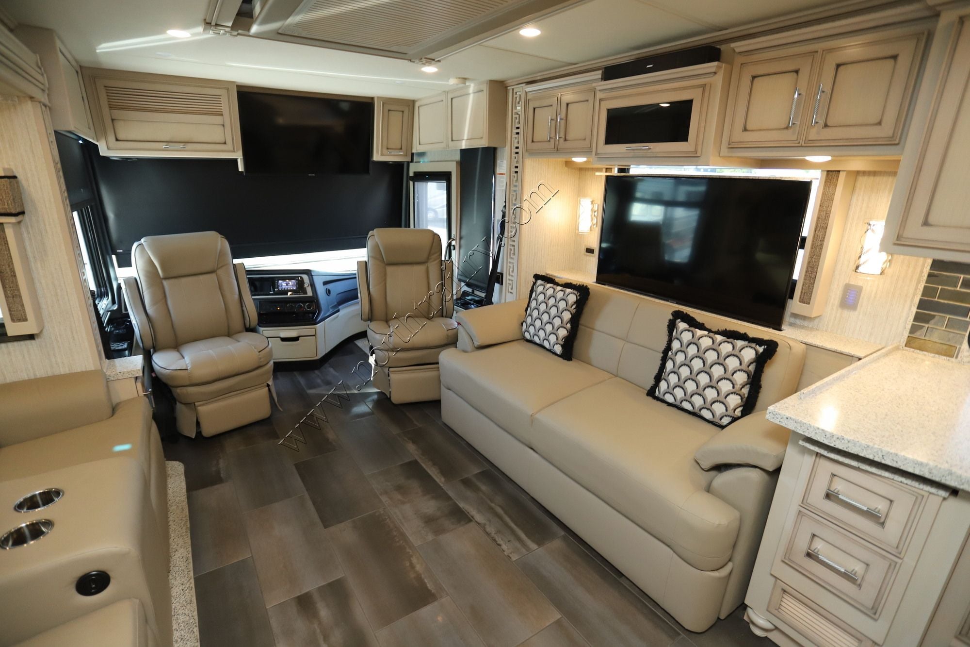 Used 2020 Newmar Ventana 4037 Class A  For Sale
