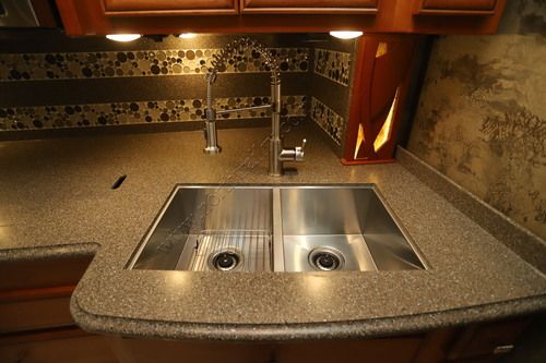2017 Newmar Ventana 4037