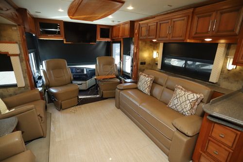 2017 Newmar Ventana 4037