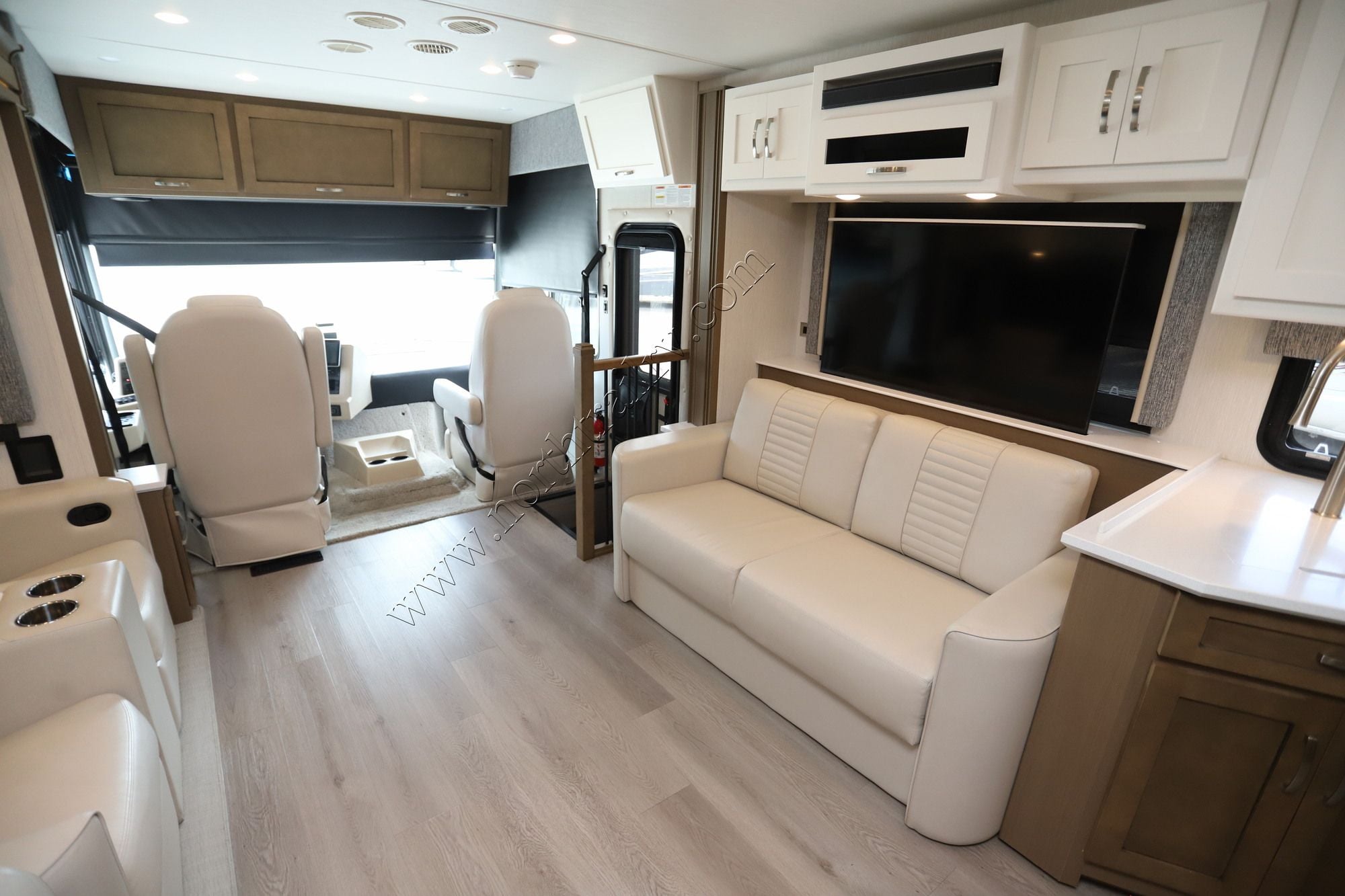 Used 2026 Newmar Bay Star 3626 Class A  For Sale