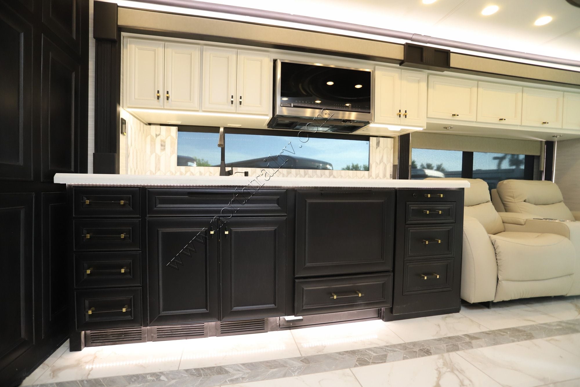 New 2027 Tiffin Motor Homes Allegro Bus 45OPP Class A  For Sale