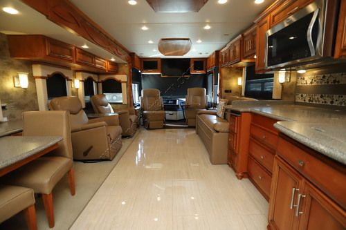 2017 Newmar Ventana 4037