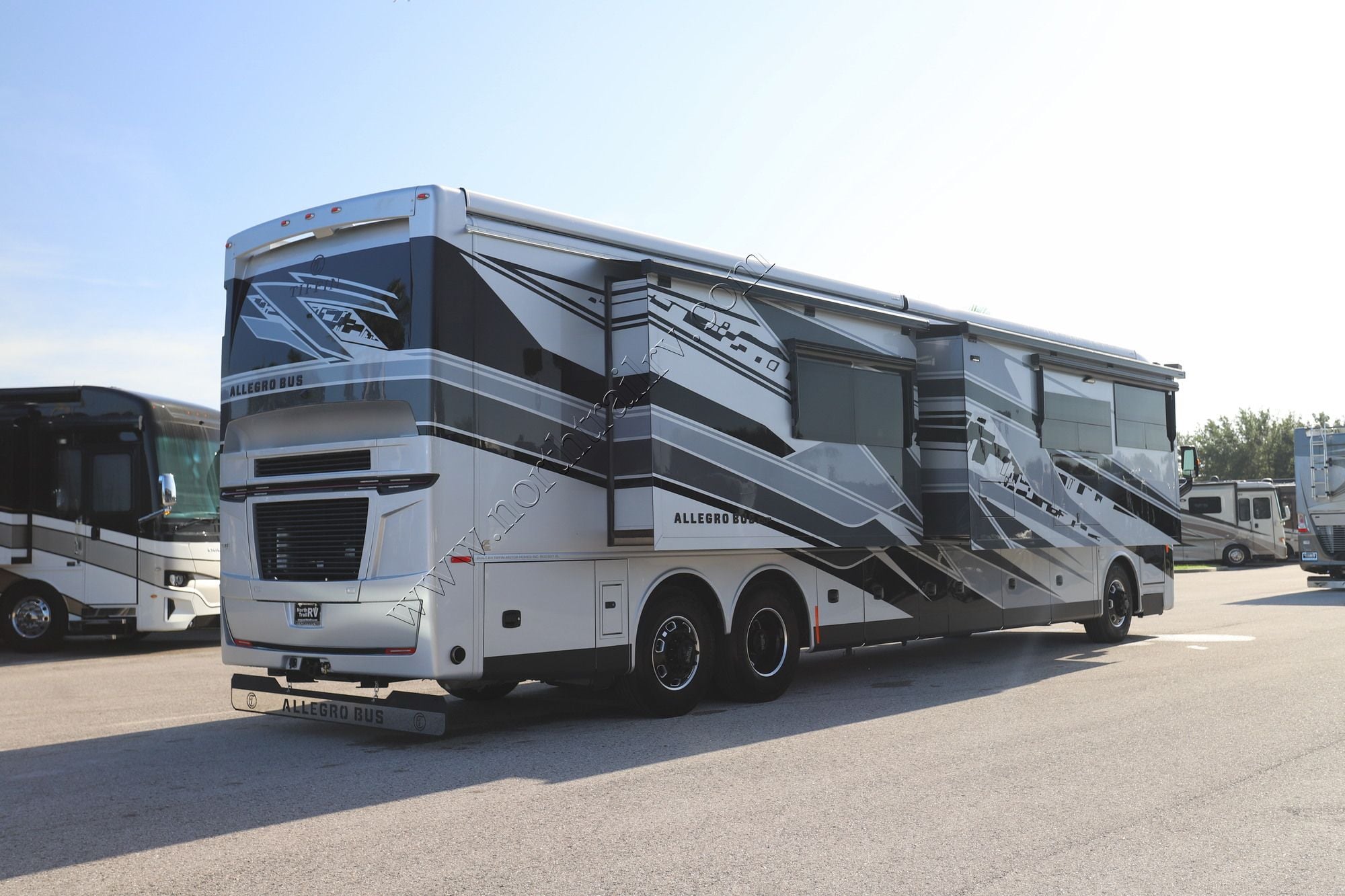 New 2027 Tiffin Motor Homes Allegro Bus 45OPP Class A  For Sale