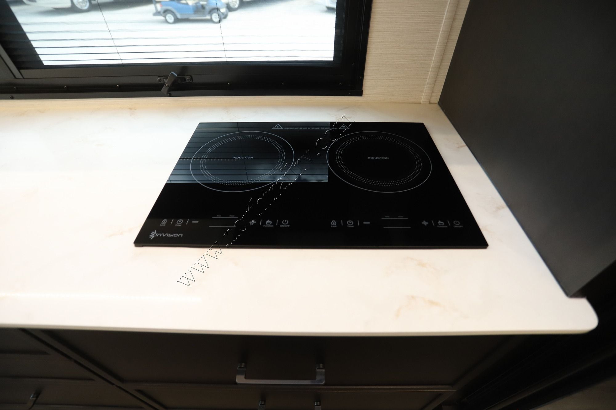 New 2027 Newmar Freedom Aire 2515 Class C  For Sale