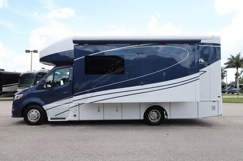 2027 Newmar Freedom Aire 2515