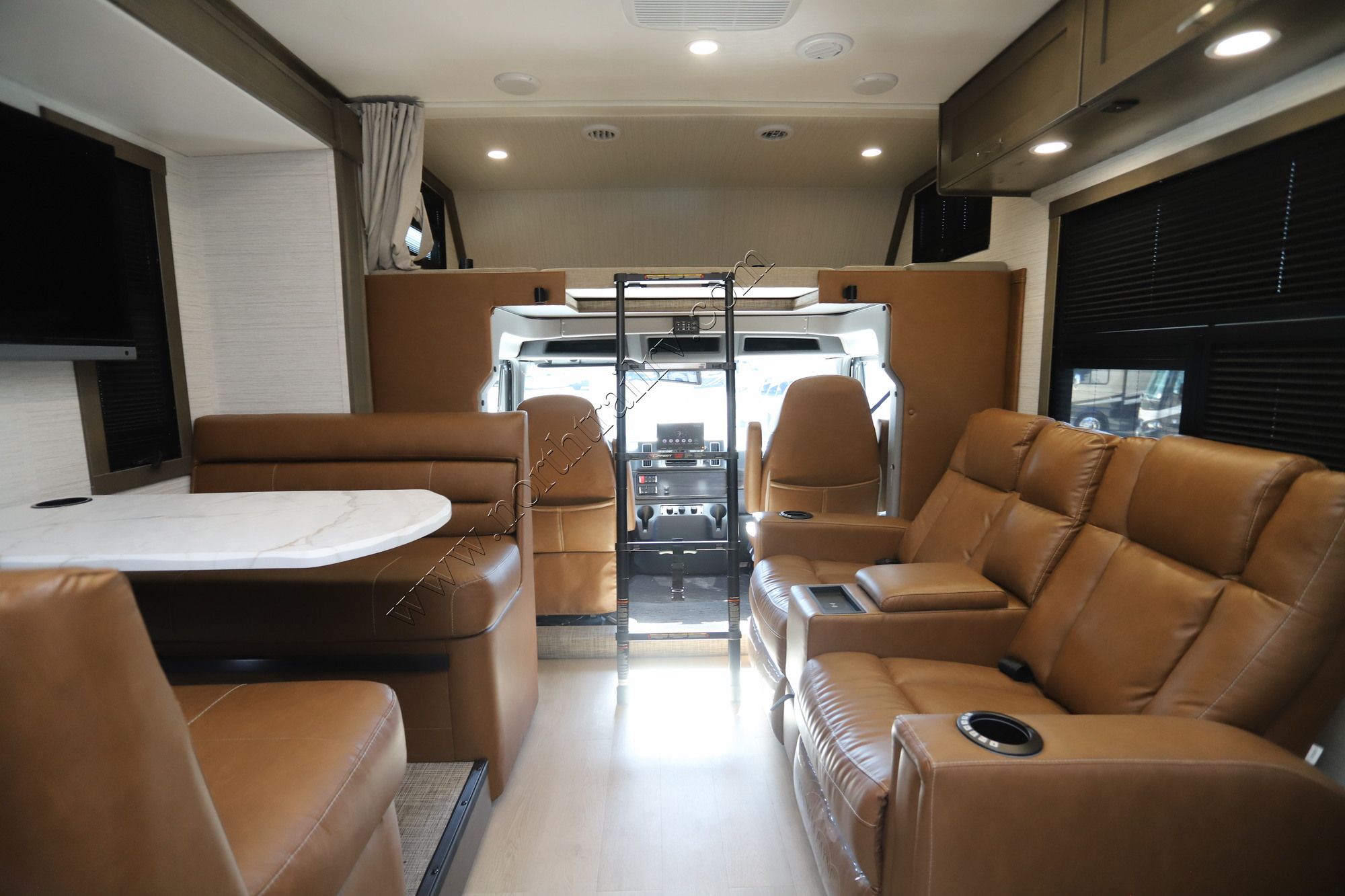 New 2027 Dynamax Europa 32KDFR Super C  For Sale