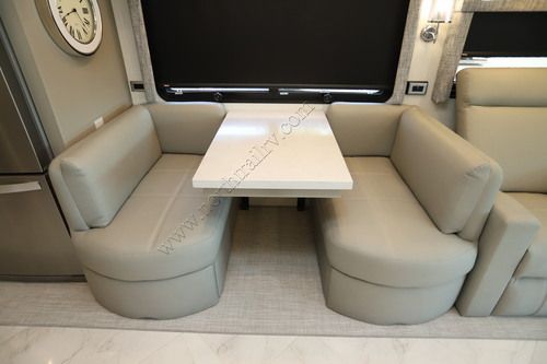 2027 Newmar Ventana 3809