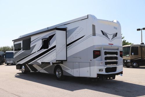 2027 Newmar Ventana 3809