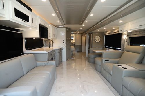 2027 Newmar Ventana 3809