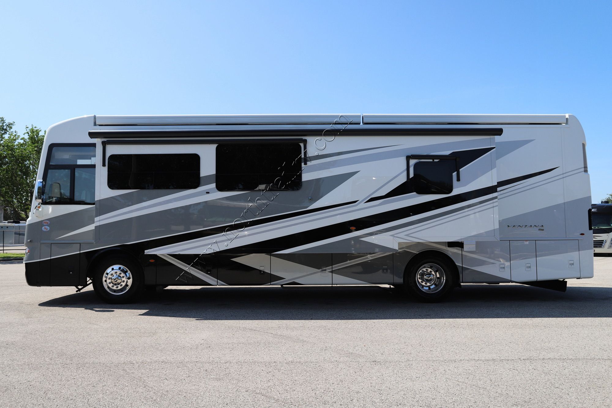 New 2027 Newmar Ventana 3809 Class A  For Sale