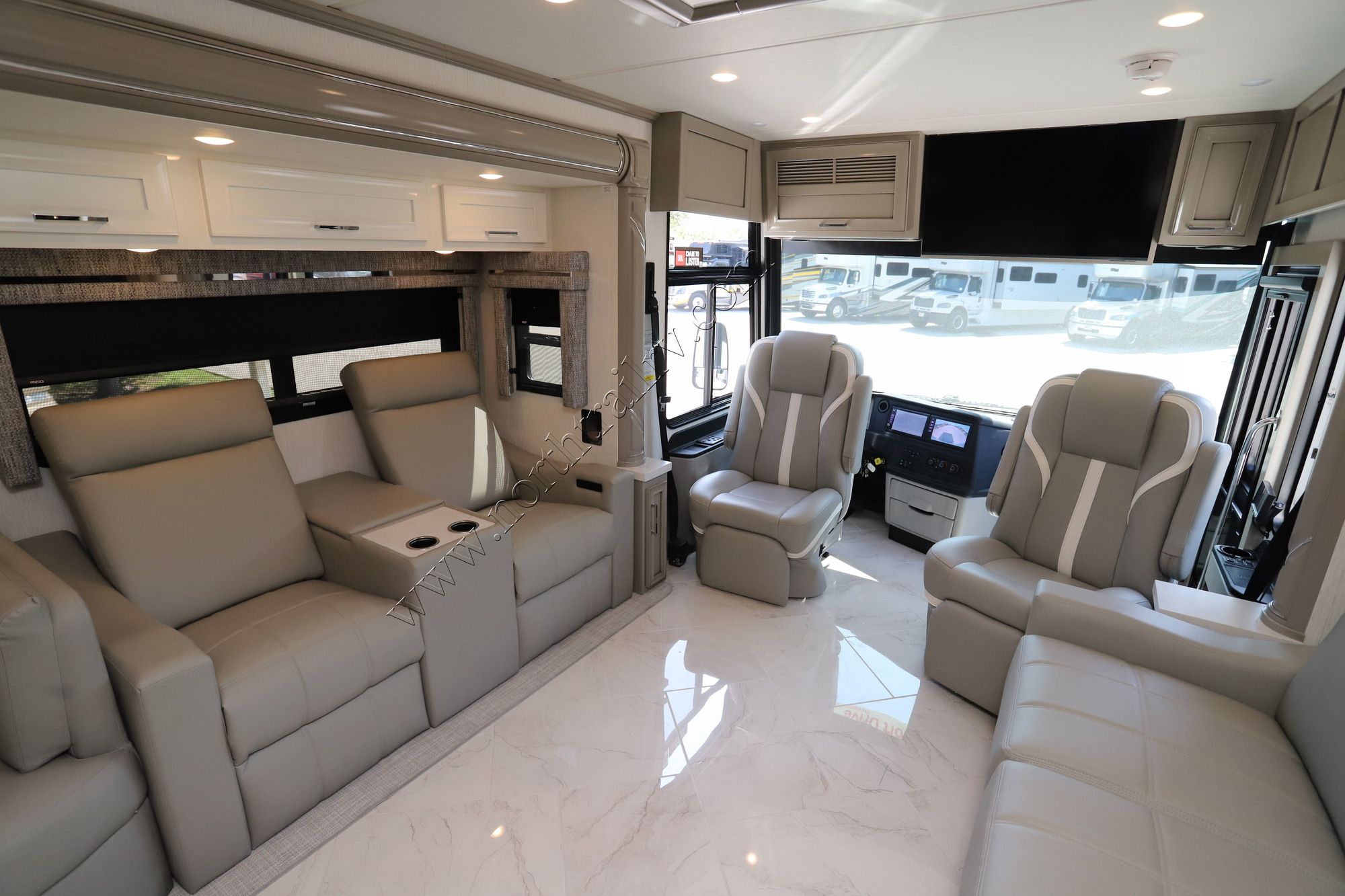 New 2027 Newmar Ventana 3809 Class A  For Sale