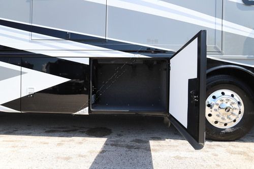 2027 Newmar Ventana 3809