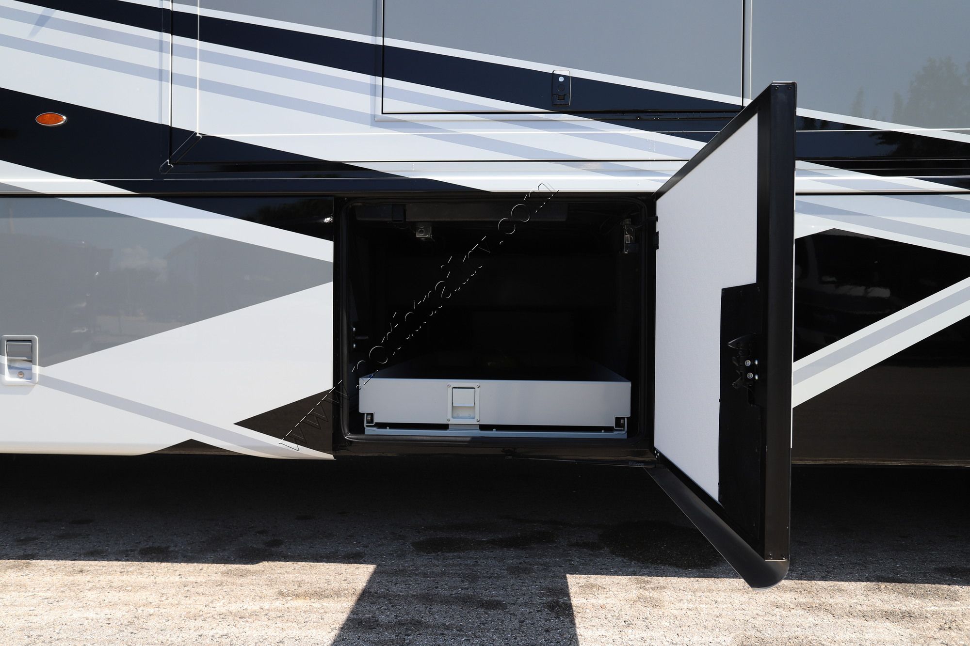 New 2027 Newmar Ventana 3809 Class A  For Sale