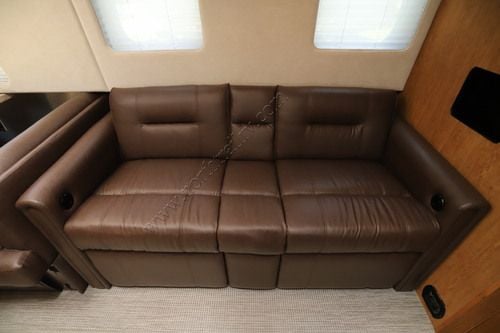 2018 Airstream Classic 33FB Travel Trailer