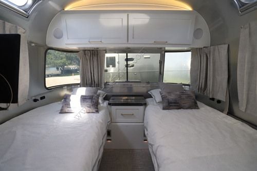 2023 Airstream Classic 33FB TWIN Travel Trailer