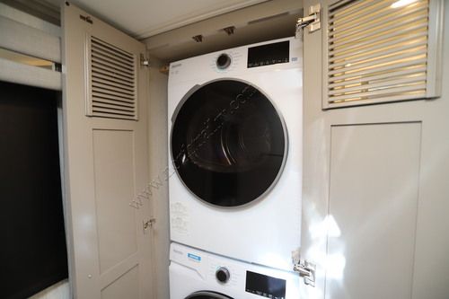 2027 Newmar Ventana 3809
