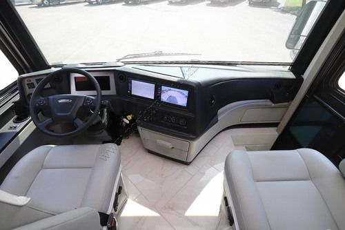 2027 Newmar Ventana 3809