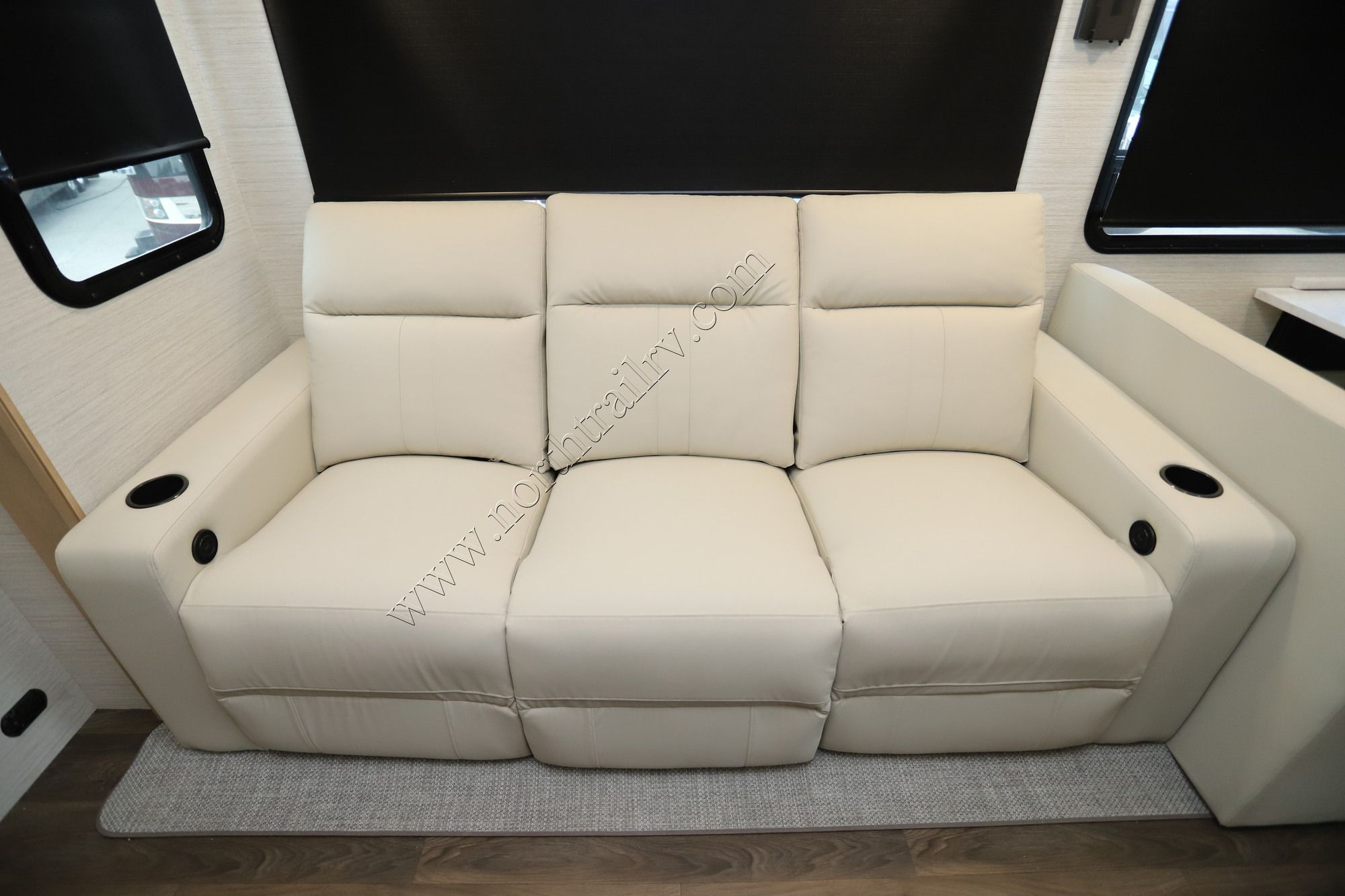New 2027 Dynamax Europa 37CA Super C  For Sale