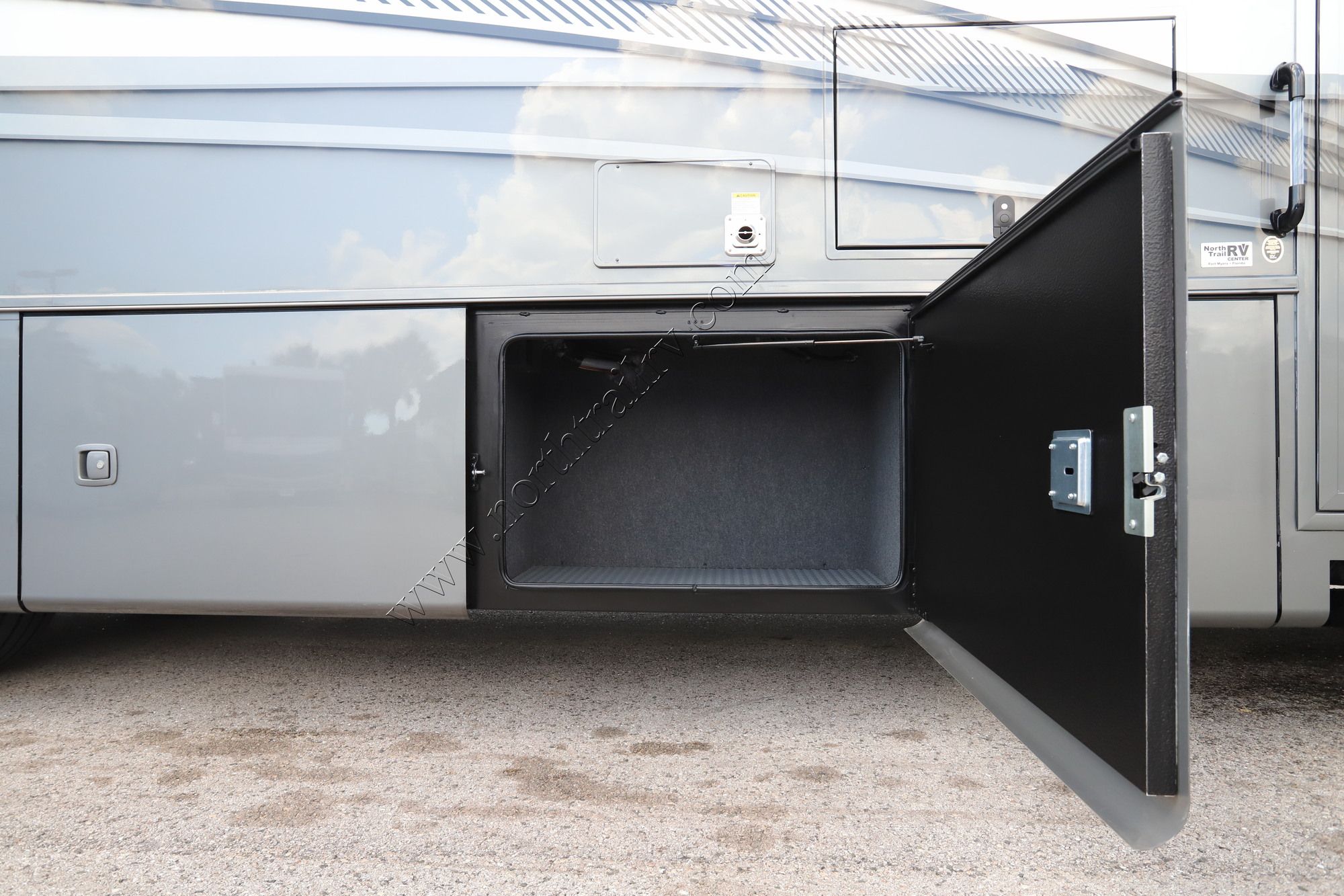 New 2027 Dynamax Europa 37CA Super C  For Sale