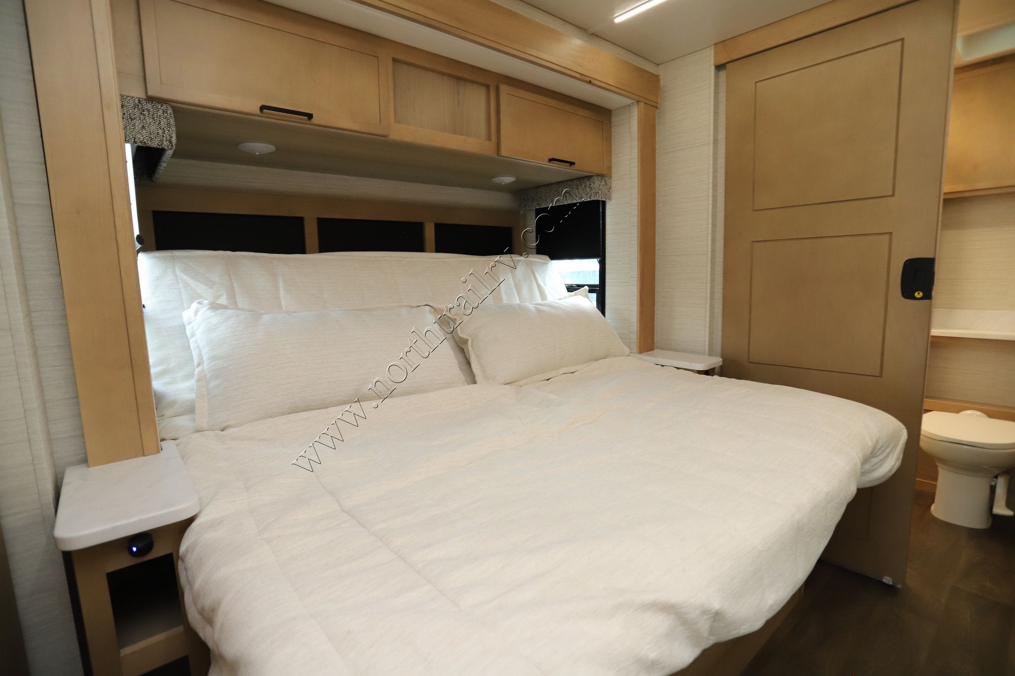 New 2027 Dynamax Europa 37CA Super C  For Sale