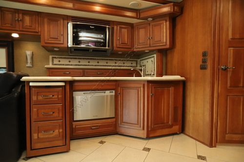 2014 Winnebago Tour 42QD
