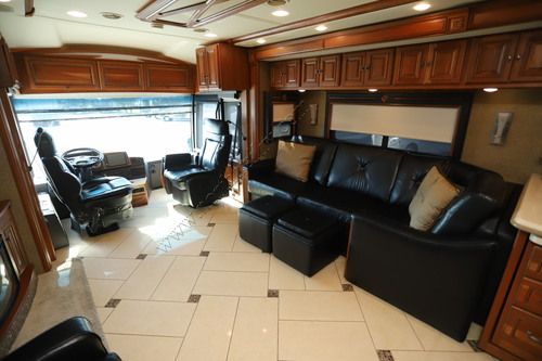 2014 Winnebago Tour 42QD
