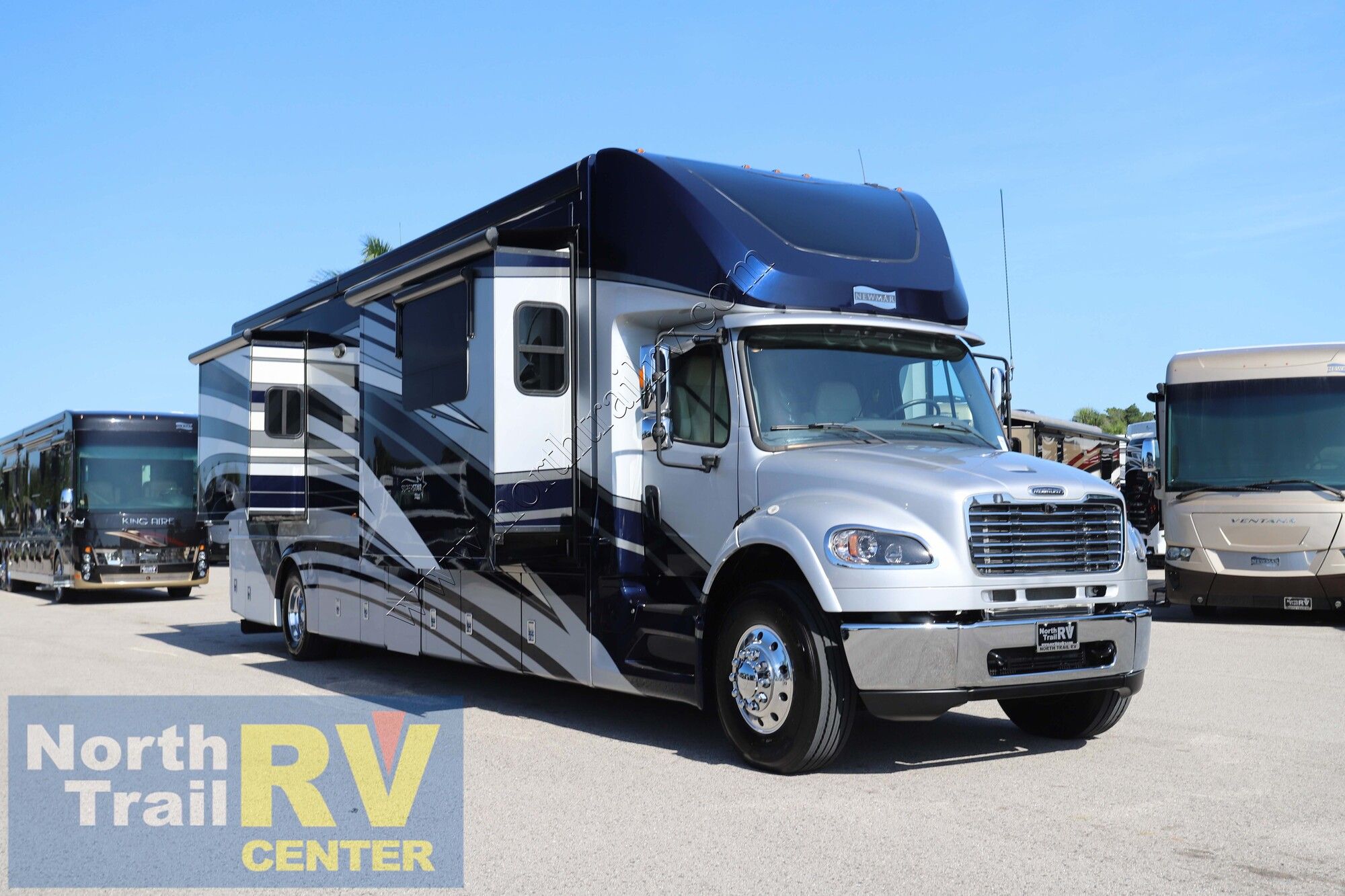 Used 2022 Newmar Super Star 4061 Super C  For Sale
