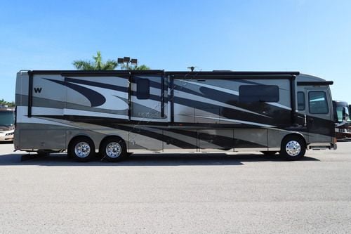 2014 Winnebago Tour 42QD