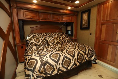 2014 Winnebago Tour 42QD