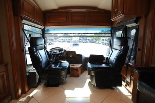 2014 Winnebago Tour 42QD
