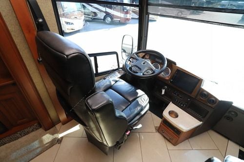 2014 Winnebago Tour 42QD