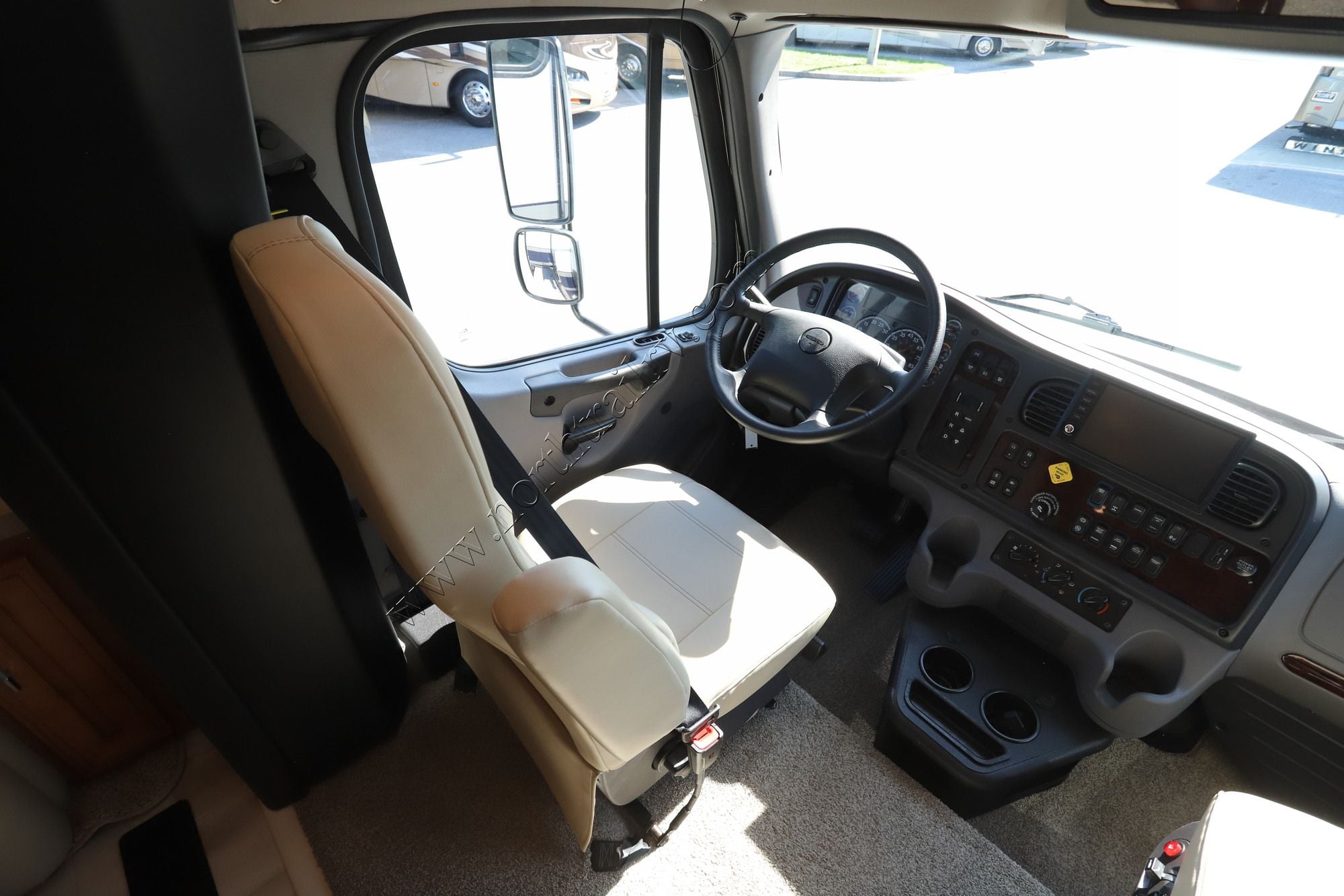 Used 2022 Newmar Super Star 4061 Super C  For Sale
