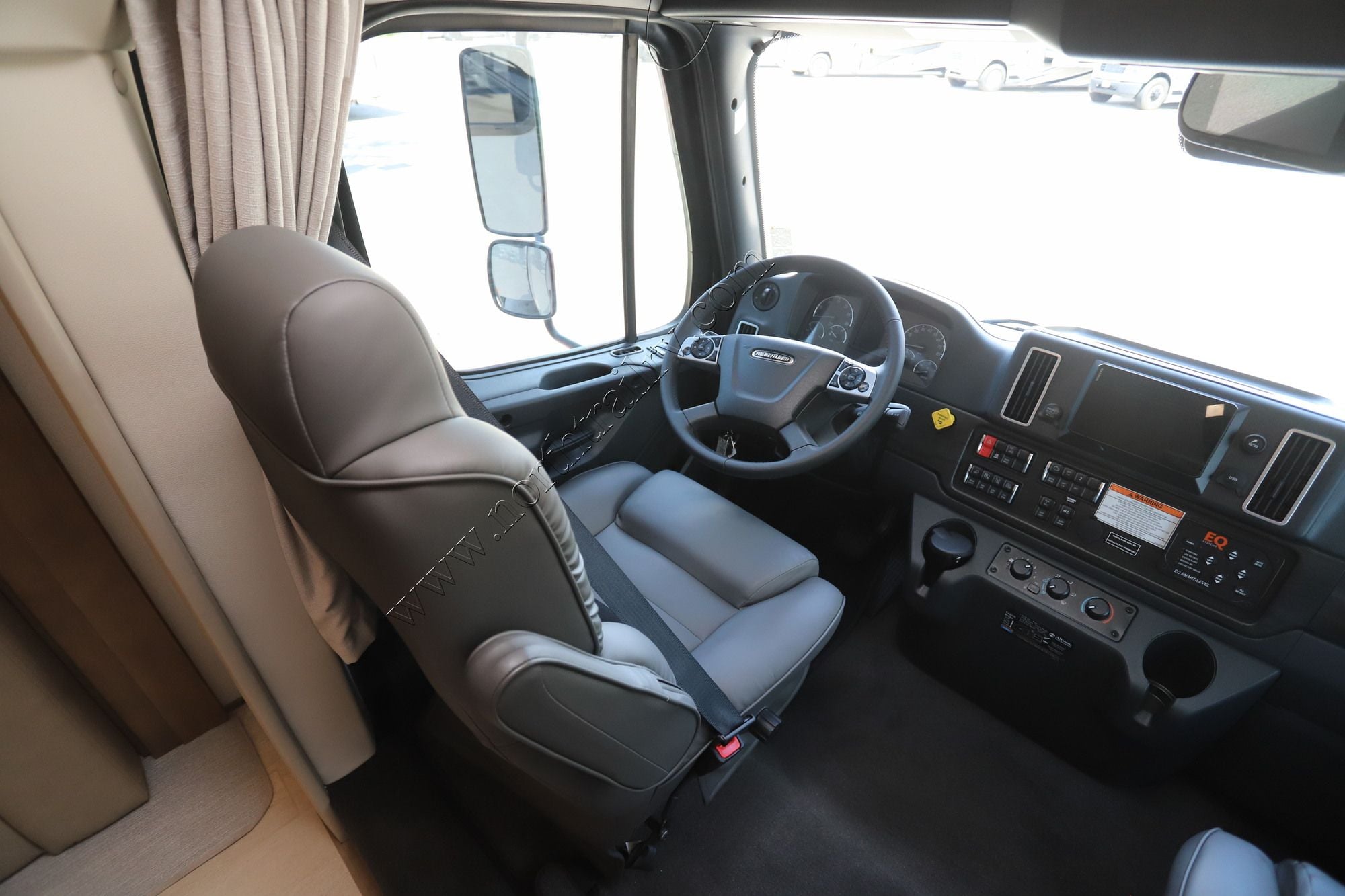 New 2027 Renegade Rv Verona 40VTB Super C  For Sale