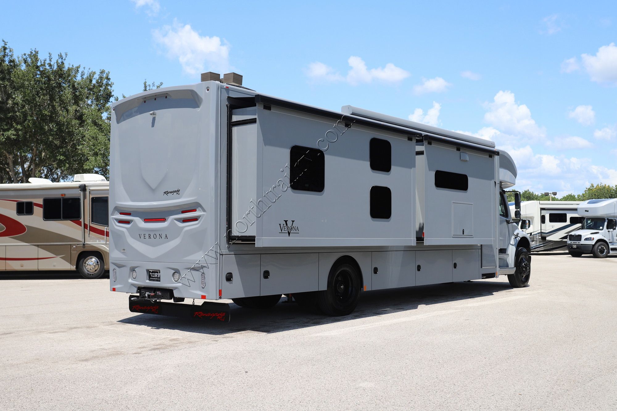 New 2027 Renegade Rv Verona 40VTB Super C  For Sale