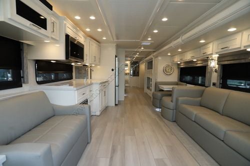 2027 Newmar Ventana 4340 Class A