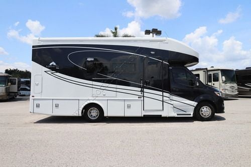 2026 Newmar Freedom Aire 2515 Class C