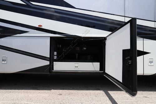 2027 Newmar Ventana 4340 Class A