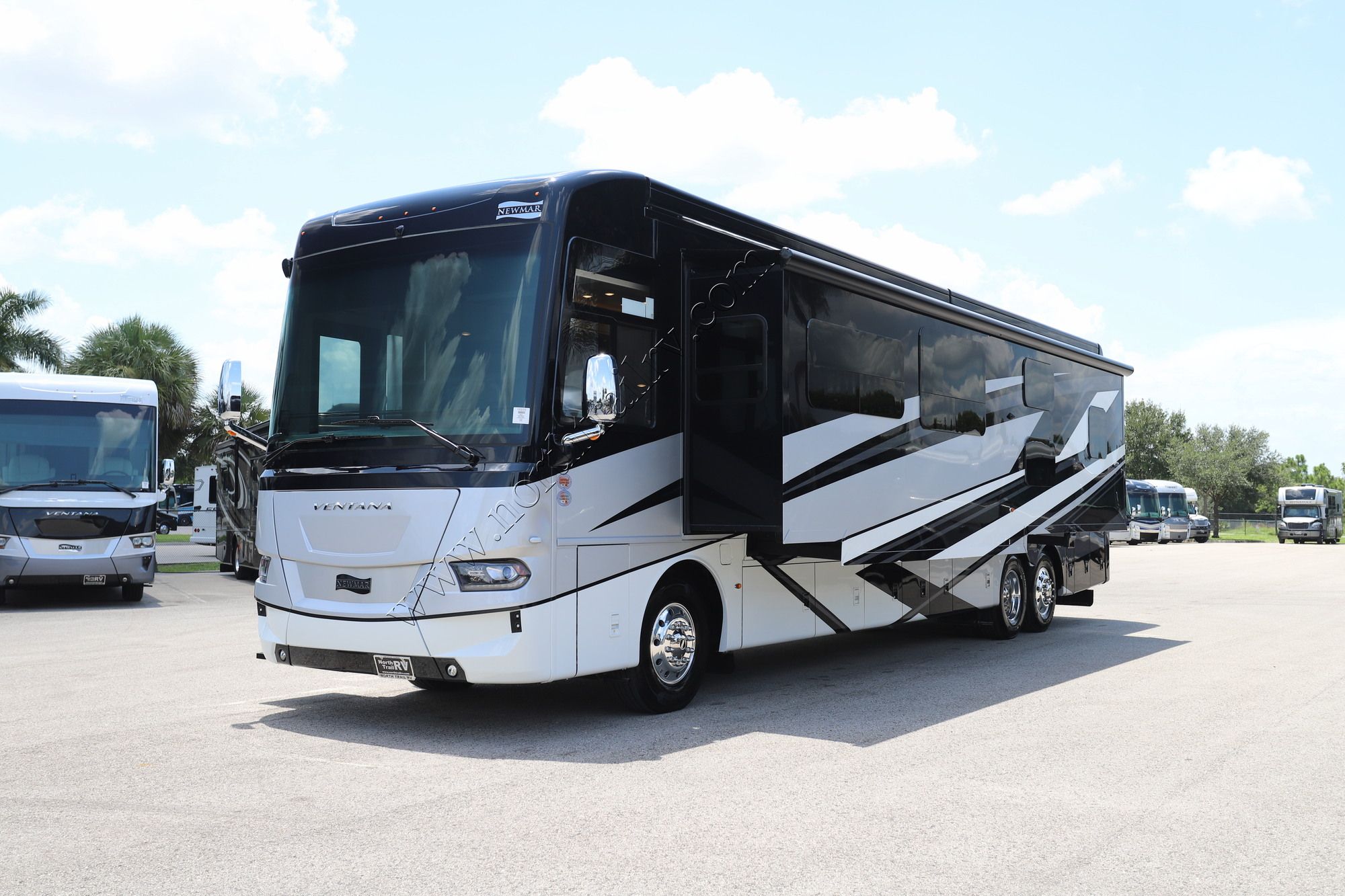 New 2027 Newmar Ventana 4340 Class A  For Sale