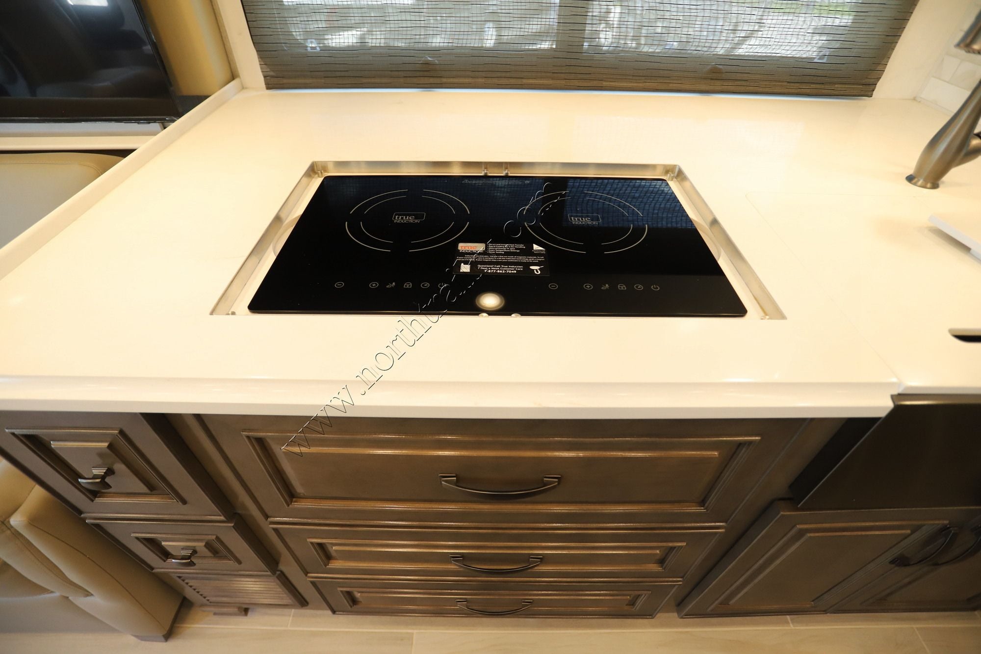 New 2027 Newmar Dutch Star 4340 Class A  For Sale