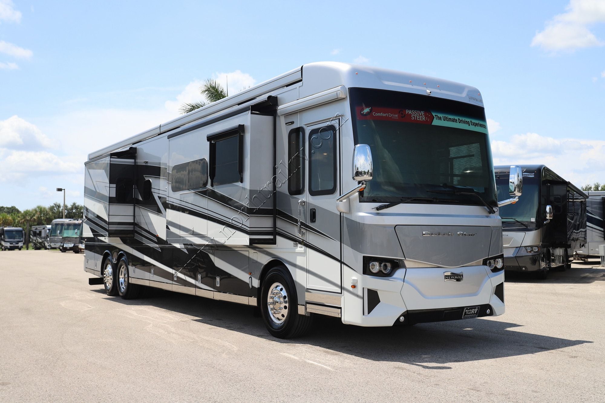 New 2027 Newmar Dutch Star 4340 Class A  For Sale