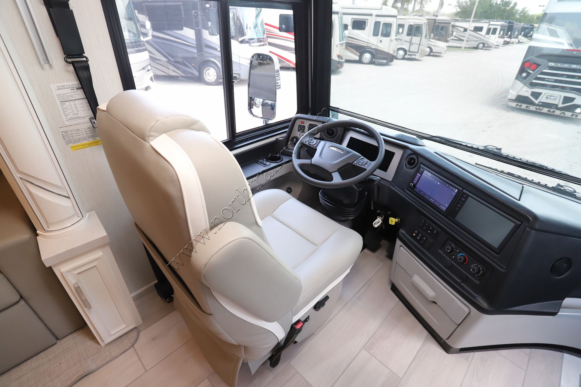 New 2027 Newmar Ventana 4340 Class A  For Sale