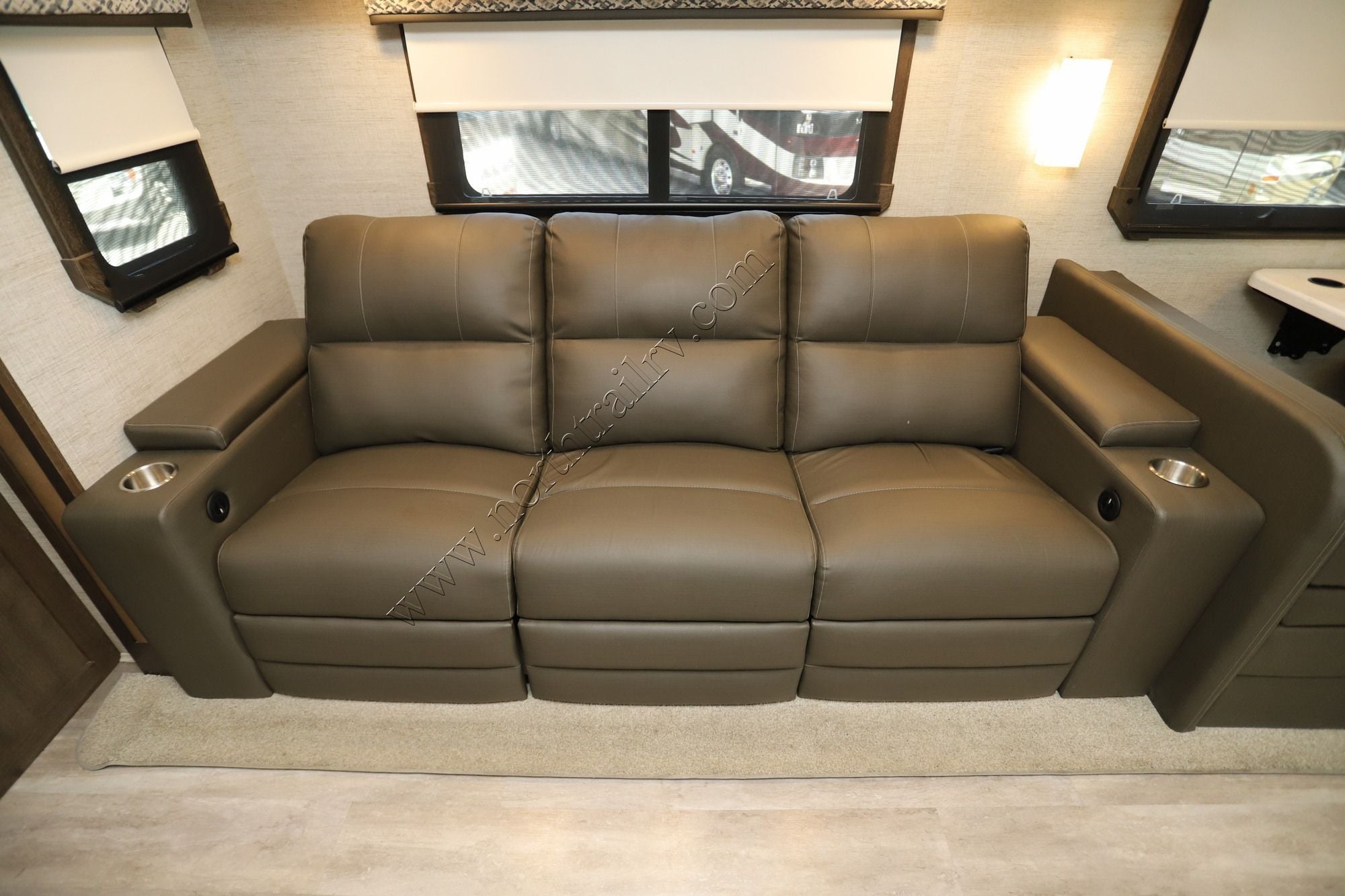 Used 2022 Entegra Accolade 37K Super C  For Sale