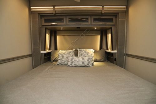 2027 Renegade Rv Classic 45CBF