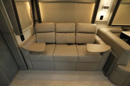 2027 Renegade Rv Classic 45CBF