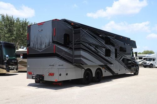 2027 Renegade Rv Classic 45CBF