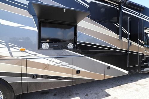 2023 Entegra Accolade 37M
