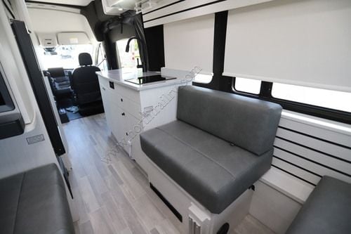2026 Pleasure-Way Ontour 2.2 AWD