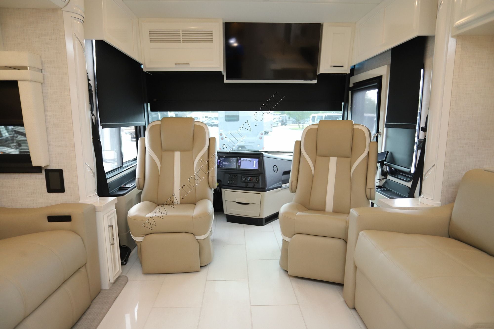 New 2027 Newmar Ventana 4037 Class A  For Sale