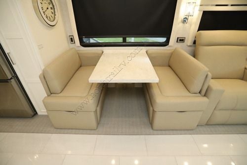 2027 Newmar Ventana 40037