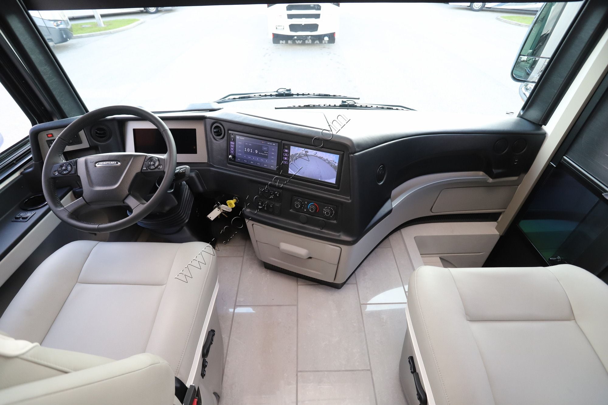 New 2027 Newmar Ventana 3512 Class A  For Sale
